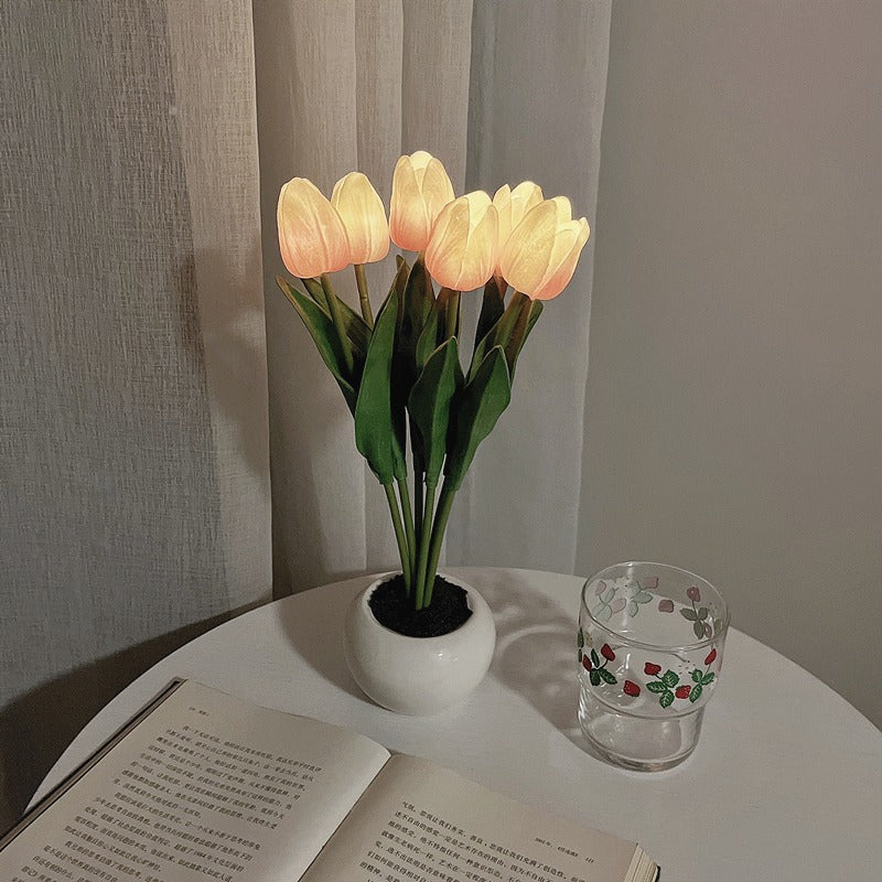 Tulip table lamp