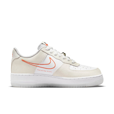 (WMNS) Nike Air Force 1 '07 SE 'First Use' DA8302-101