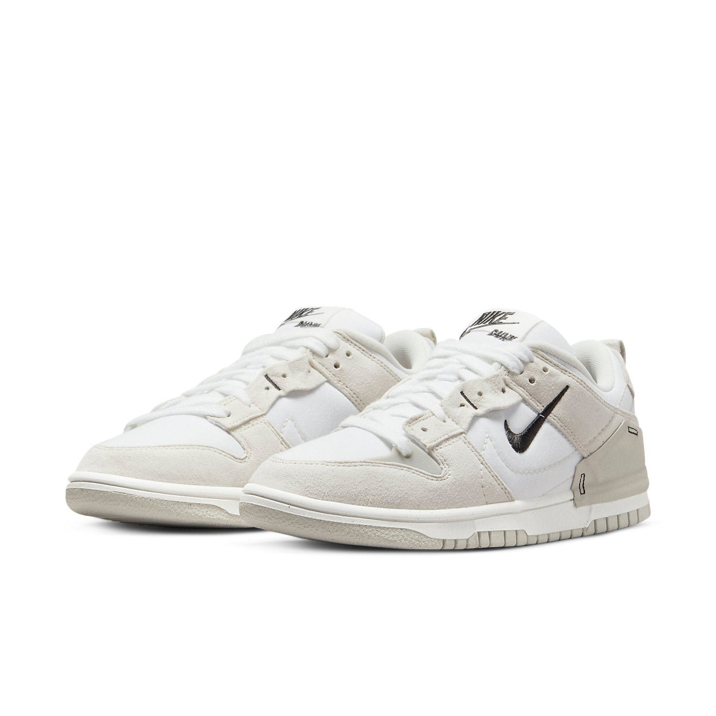 (WMNS) Nike Dunk Low Disrupt 2 'Pale Ivory Black' DH4402-101