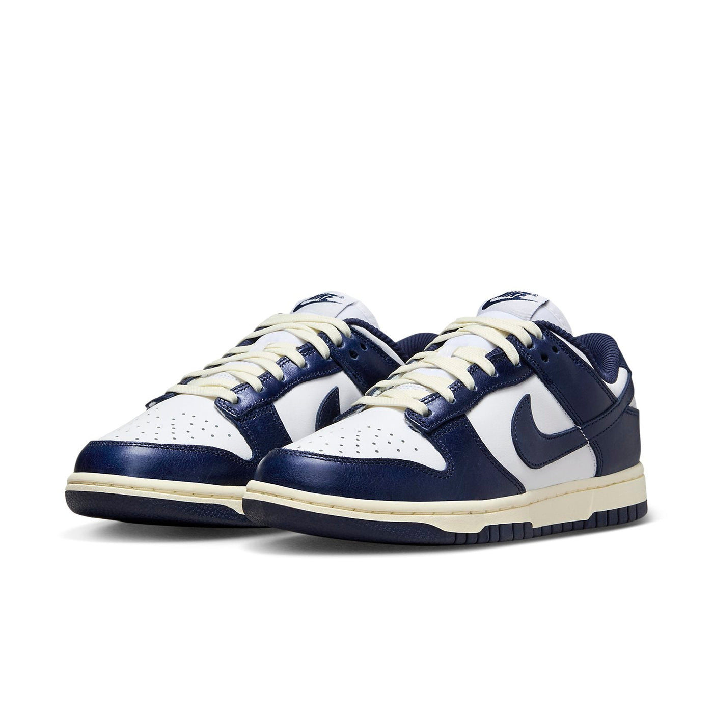 (WMNS) Nike Dunk Low 'Midnight Navy White' FN7197-100