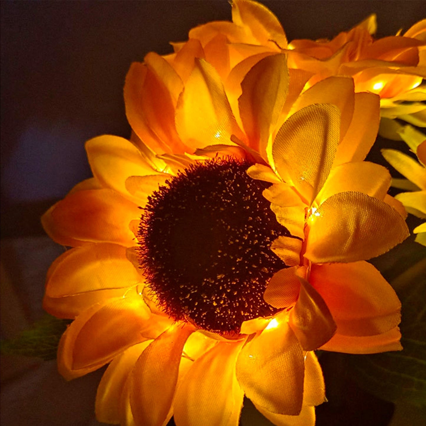 Sunflower lamp