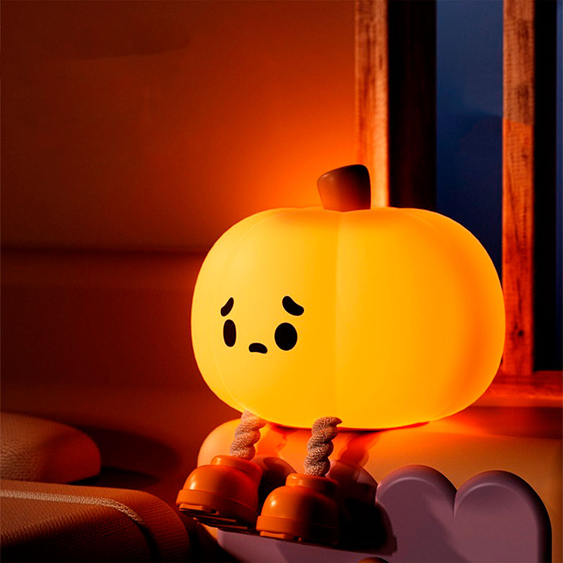 Halloween pumpkin night light