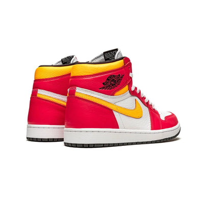 AIR JORDAN 1 HIGH OG - Light Fusion Red