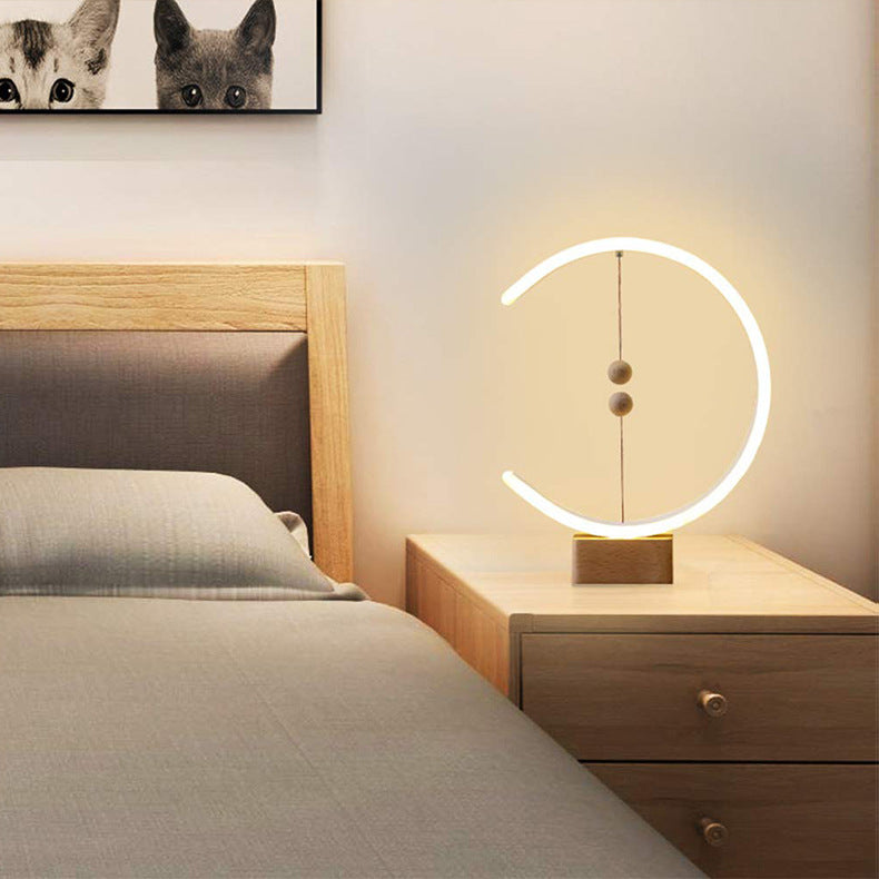 Creative magnetic balance lamp