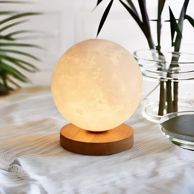 Rotating moon lamp